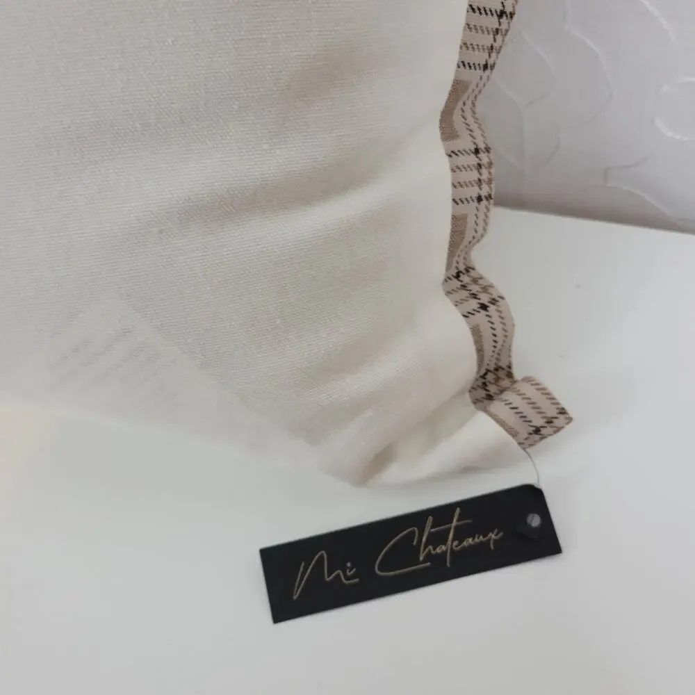Mi Chateaux Fall Throw Pillow 21